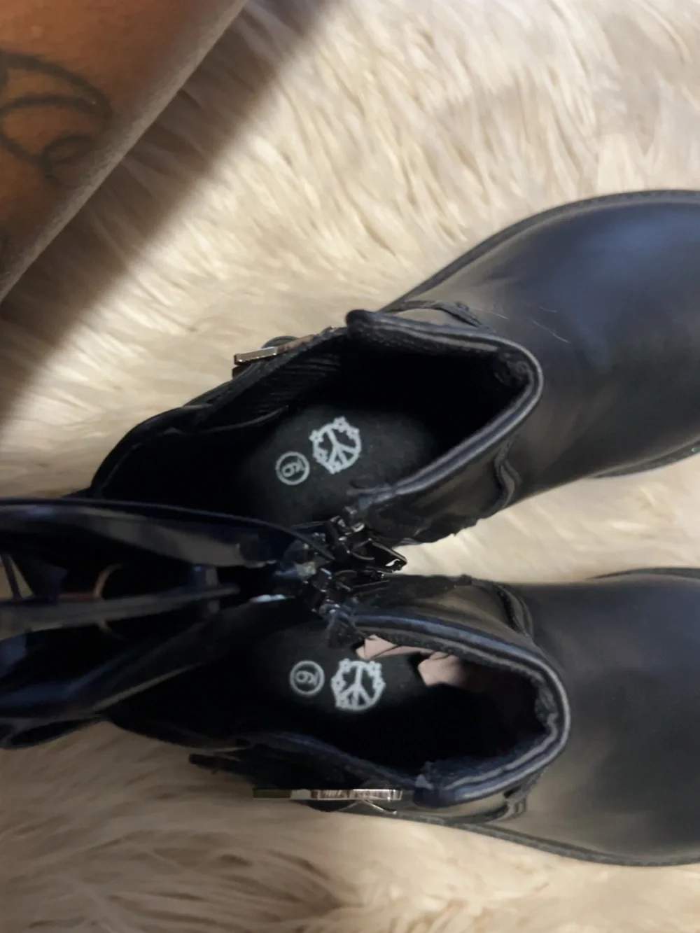 Kids Black Ankle Boots with Star Buckle